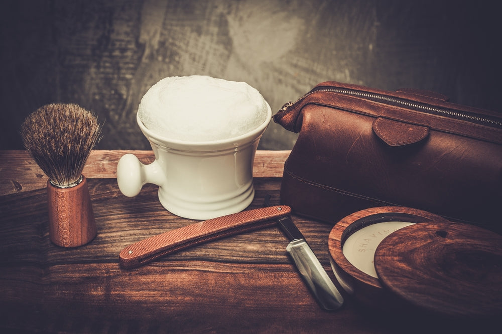 Top Tips For Traveling With A Straight Razor.