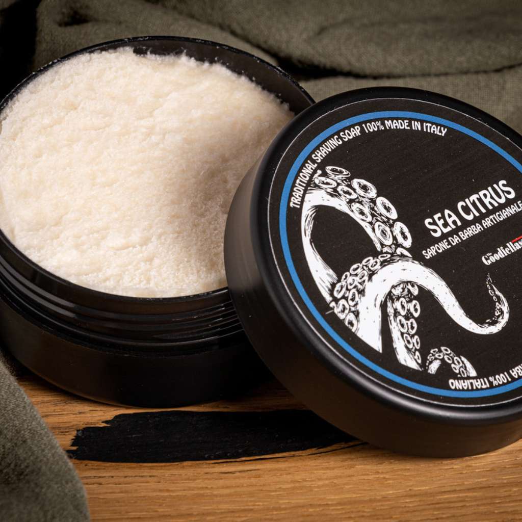The Goodfellas&#39; Smile Sea Citrus Shaving Soap (Vegetable Base)