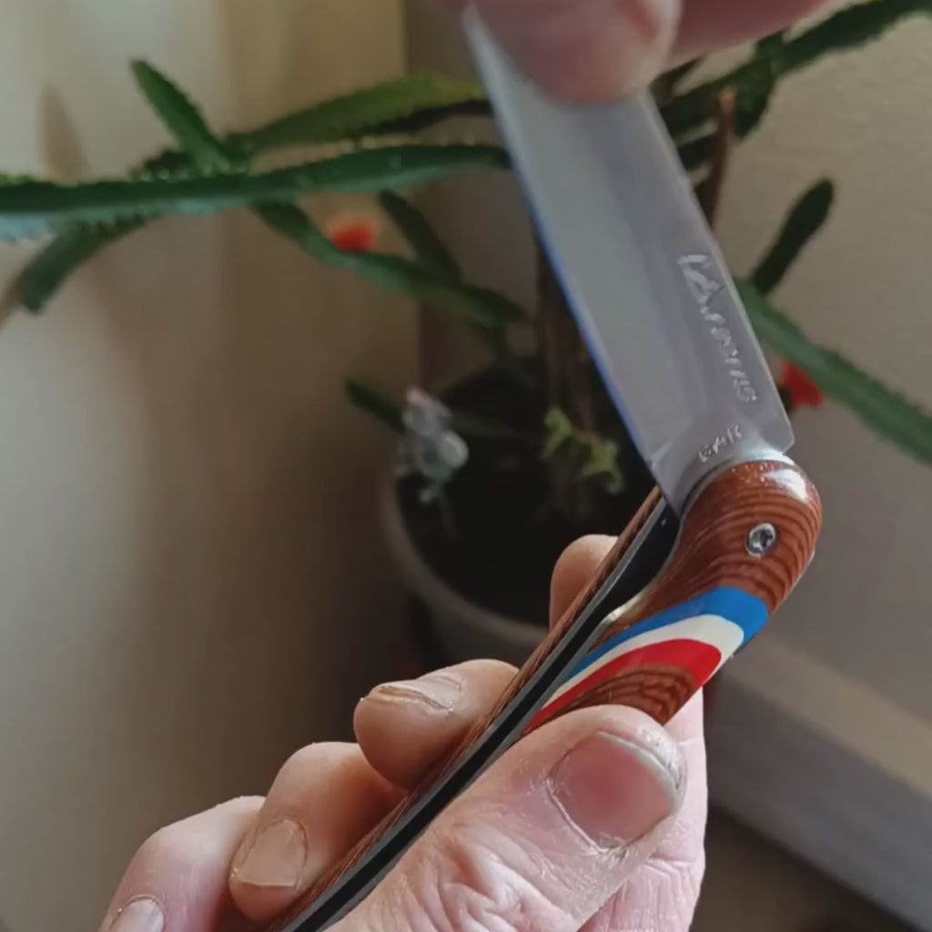 Thiers Issard Arverne Liner Lock Pocket Knife Brown Stamina Stainless Steel 11 cm.