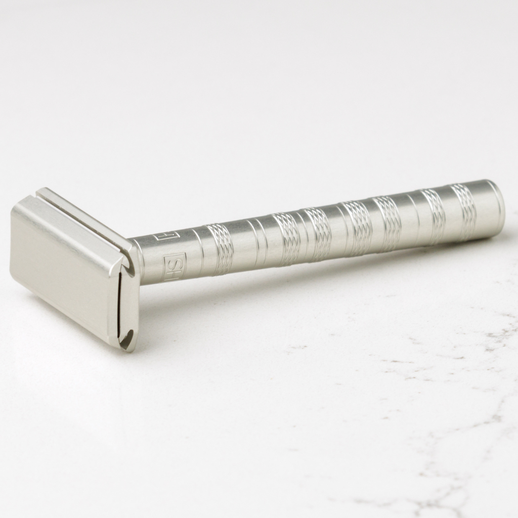Henson Aluminum AL13 Mild Safety Razor.