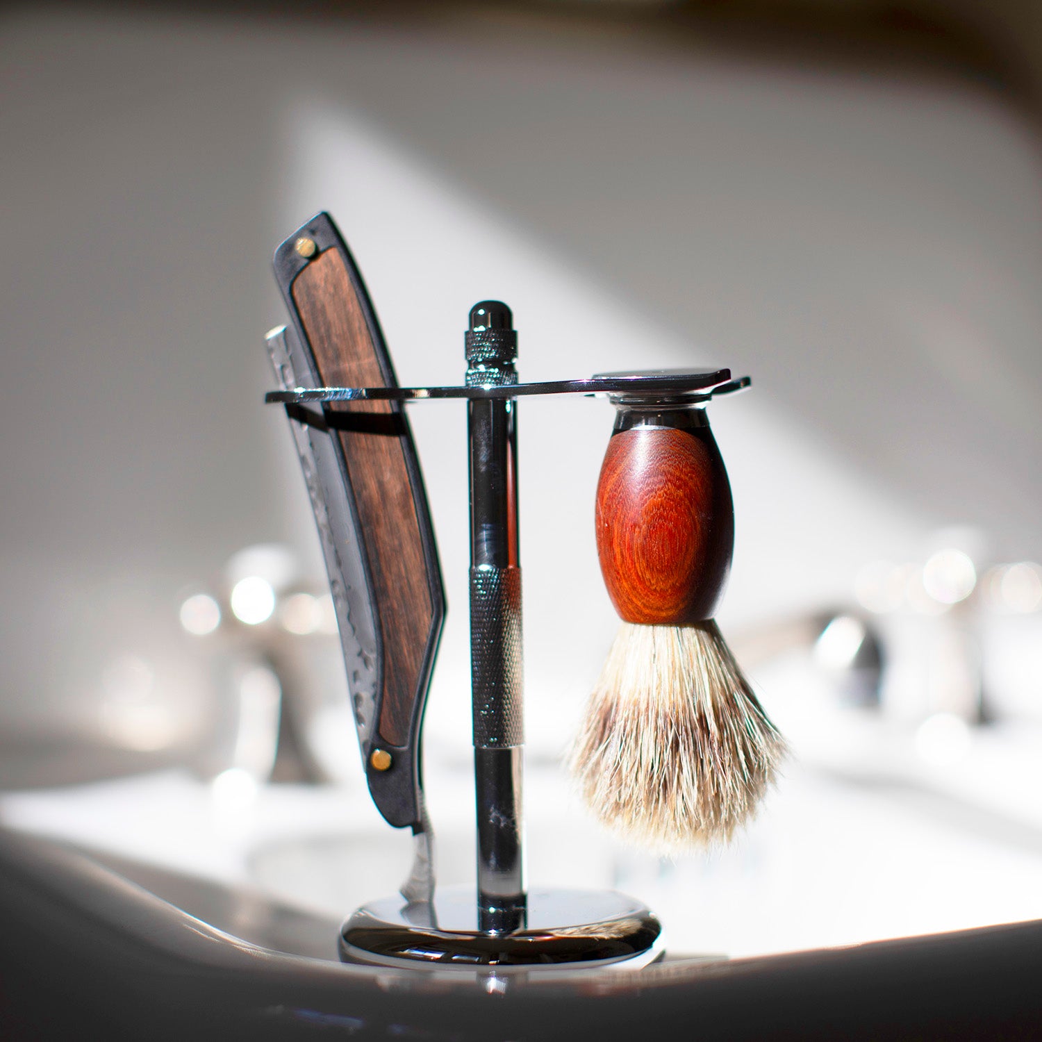 Naked Armor Straight Razor Stand Kit 3 Pieces.